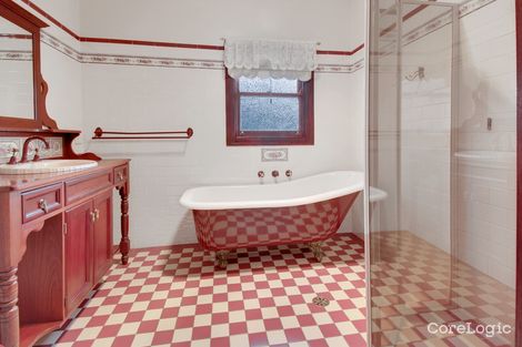 Property photo of 2 Princes Highway West Wollongong NSW 2500