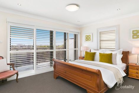 Property photo of 5 Caley Street Chifley NSW 2036