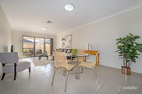 Property photo of 33 Scottsdale Circuit Currambine WA 6028