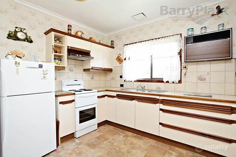 Property photo of 22 First Avenue Melton South VIC 3338