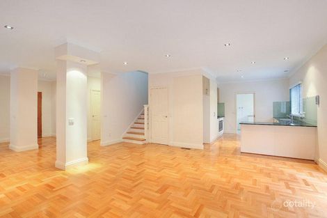 Property photo of 348 Gallaghers Road Glen Waverley VIC 3150