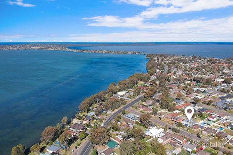 Property photo of 8 Avonlea Avenue Gorokan NSW 2263