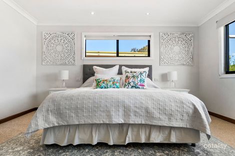 Property photo of 8 Avonlea Avenue Gorokan NSW 2263