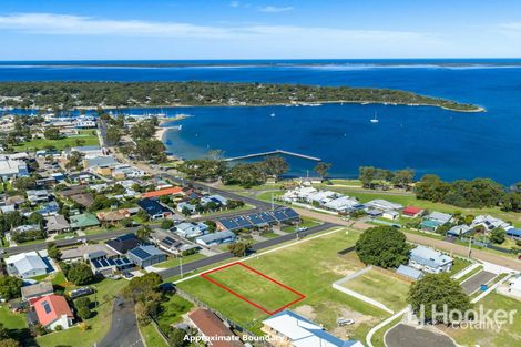 7 Toonalook Pde, Paynesville, VIC 3880