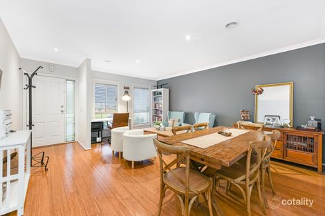 Property photo of 1/9-11 Hennessy Way Dandenong North VIC 3175