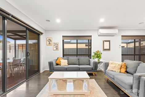 31 Middleton Rd, Armstrong Creek, VIC 3217