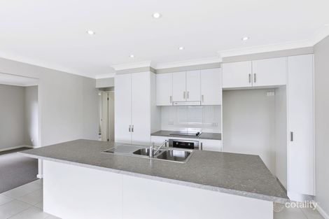 Property photo of 57 Cornwall Avenue Gorokan NSW 2263