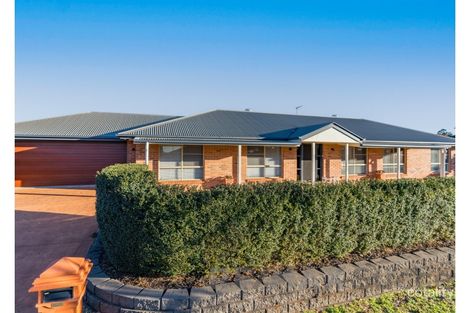 Property photo of 18 Prime Minister Drive Middle Ridge QLD 4350