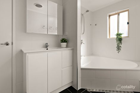 Property photo of 15/41 Bleasby Road Eight Mile Plains QLD 4113