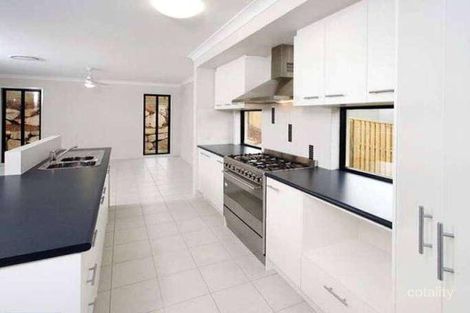 Property photo of 10 Ambrose Drive Augustine Heights QLD 4300