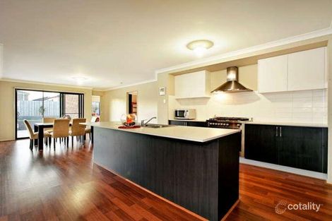 Property photo of 31 Barchester Avenue Truganina VIC 3029