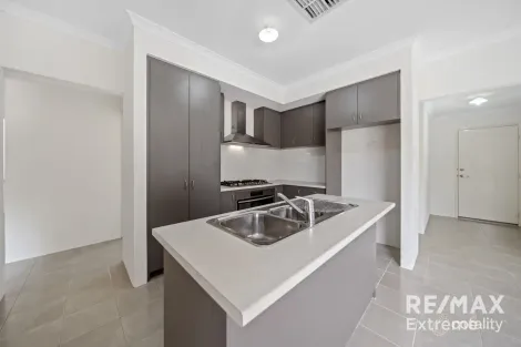 Property photo of 3/23 Floresta Street Sinagra WA 6065