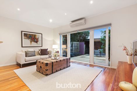 Property photo of 33 Highview Road Bentleigh East VIC 3165