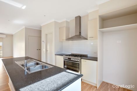 Property photo of 14 Parkstone Crescent Point Cook VIC 3030