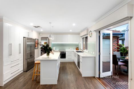 Property photo of 10 Nellie Court Chirnside Park VIC 3116