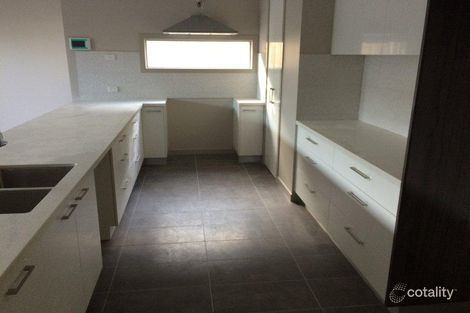 5 Lonsdale St, South Geelong, VIC 3220