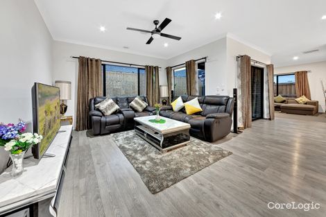 Property photo of 202 Duff Street Cranbourne West VIC 3977