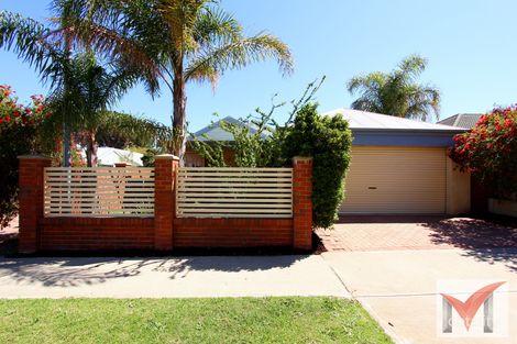 1/13 Norman St, St James, WA 6102