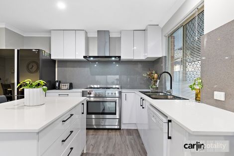 Property photo of 16 Narcissus View Beeliar WA 6164