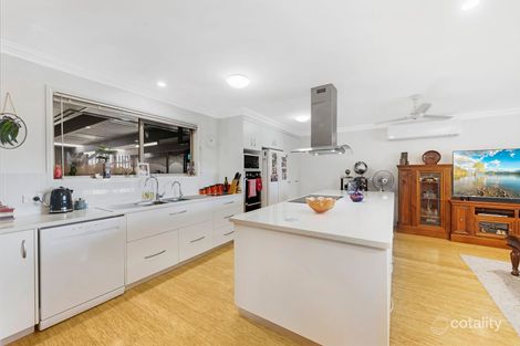 Property photo of 25 Spinnaker Boulevard Innes Park QLD 4670