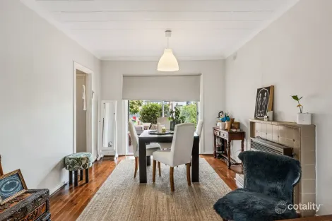 Property photo of 40 Lutana Crescent Mitchell Park SA 5043