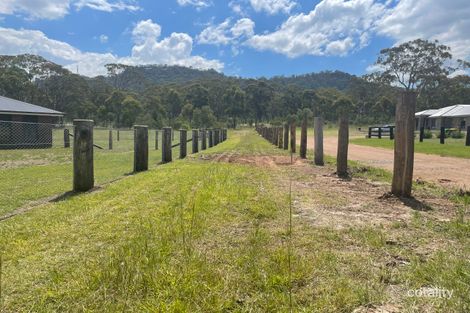 Property photo of 8 Honeyeater Close Denman NSW 2328