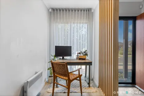 Property photo of 17 Pigato Crescent Deanside VIC 3336