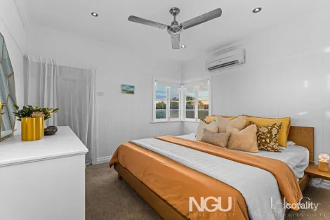 Property photo of 24 Thompson Street Bundamba QLD 4304