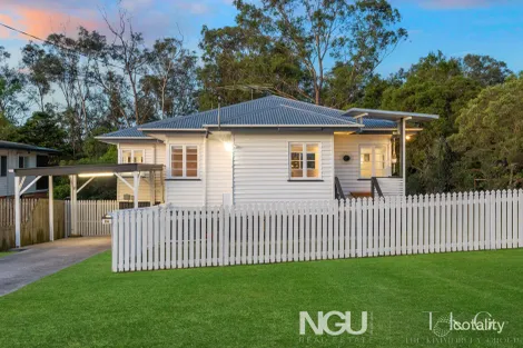 Property photo of 24 Thompson Street Bundamba QLD 4304