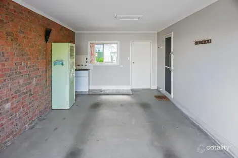 Property photo of 47 Golden Street West Wyalong NSW 2671