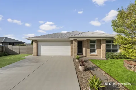 40 Duskdarter St, Chisholm, NSW 2322