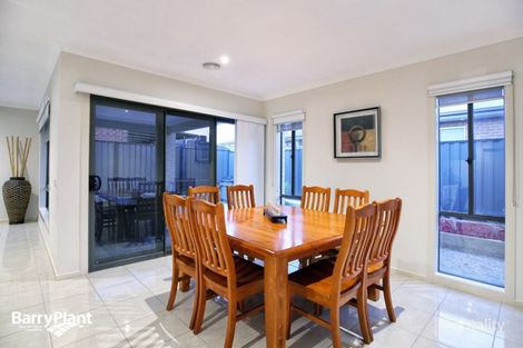 Property photo of 86 Huntington Drive Craigieburn VIC 3064