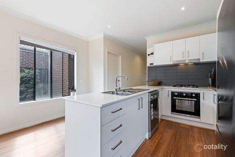 Property photo of 49 Marble Drive Cobblebank VIC 3338
