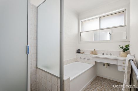 Property photo of 1/10 Wattle Grove McKinnon VIC 3204