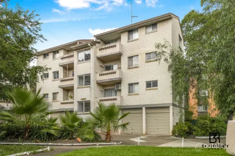 Property photo of 5/132 Lethbridge Street Penrith NSW 2750
