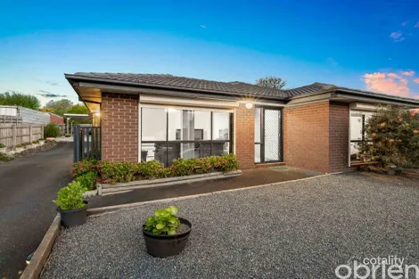 2 Balwyn Ct, Narre Warren, VIC 3805