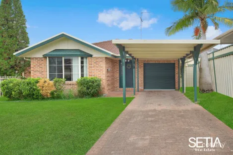 4 Glenview Gr, Glendenning, NSW 2761