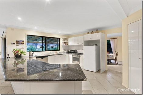 Property photo of 63 Highvale Drive Helensvale QLD 4212