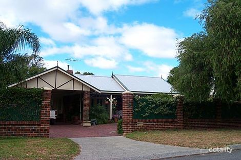 4 Pegus St, Thornlie, WA 6108