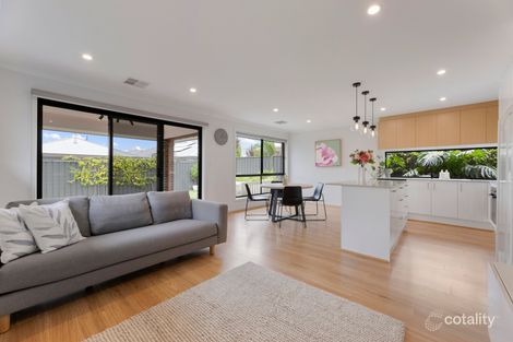 Property photo of 11 Rose Place Mount Barker SA 5251