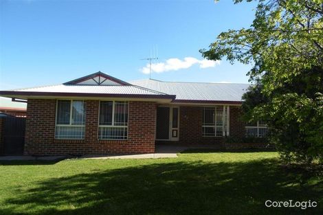 Property photo of 8B Thomas Tom Crescent Parkes NSW 2870