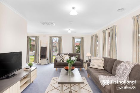 Property photo of 23 Manorvale Parade Werribee VIC 3030