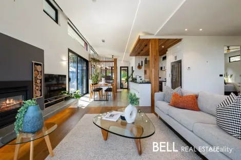 Property photo of 12-14 Kitchener Road Tecoma VIC 3160