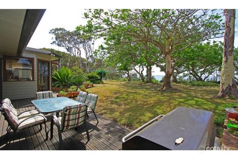 Property photo of 428 Tuggerawong Road Tuggerawong NSW 2259