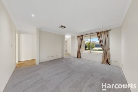 Property photo of 8 Dianella Link Sinagra WA 6065