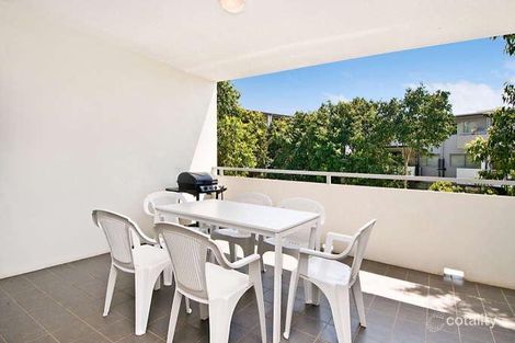 Property photo of 222/36 Crase Street Teneriffe QLD 4005