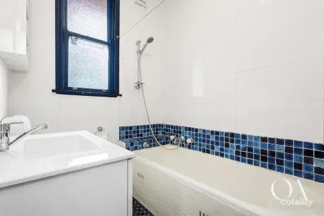 Property photo of 10 Mountbatten Street Corrimal NSW 2518