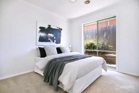 Property photo of 25 Belsay Place Craigieburn VIC 3064