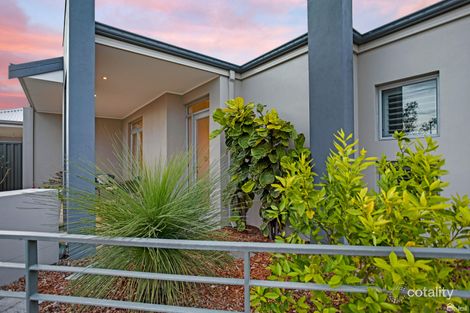 Property photo of 33 Barrington Avenue Champion Lakes WA 6111