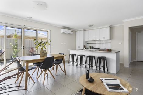 Property photo of 1/33 Kennewell Street White Hills VIC 3550